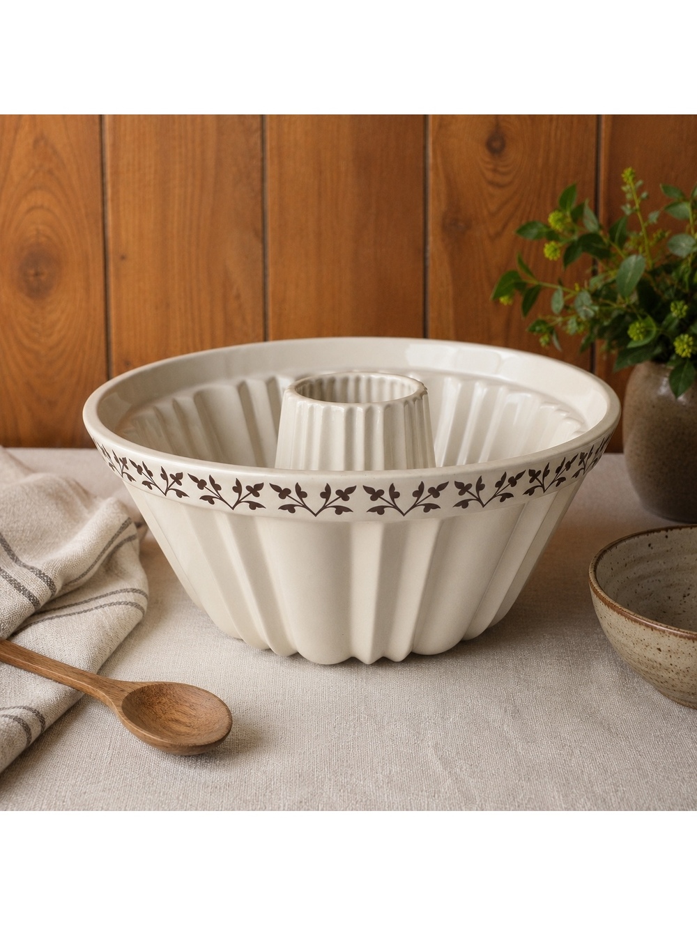 Paula Deen Stoneware Bundt Cake Pan Cream Brown Leaf Pattern Fluted 9.5 Inch